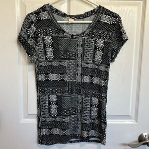Printed tee